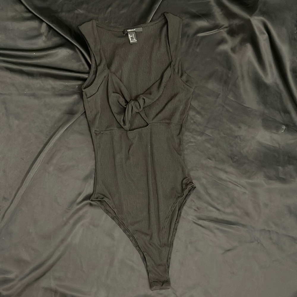Forever 21 Bodysuit Size Small